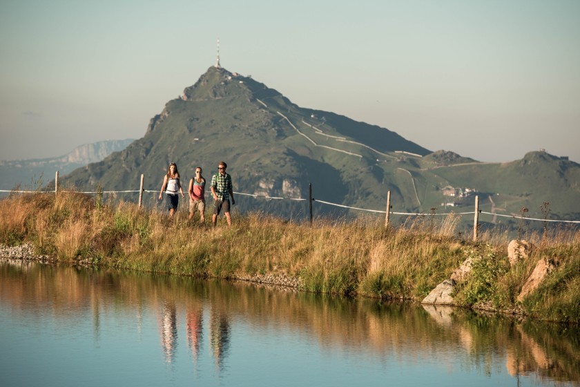 Hiking between beautiful mountains and lakes