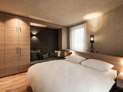 Cozy and modern bedroom