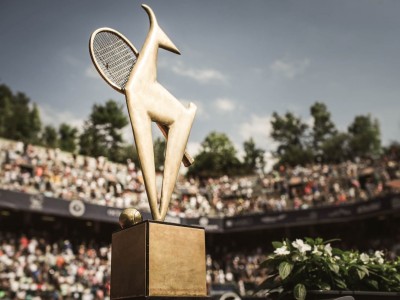 The Generali Open trophy in Kitzbühel