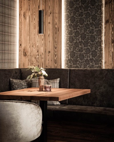 Moderner und luxuriöser Speisesaal