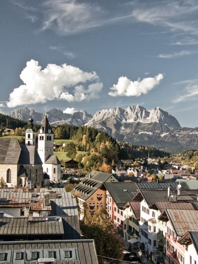 Landscape with mountains above the rooftops of Kitzbühel